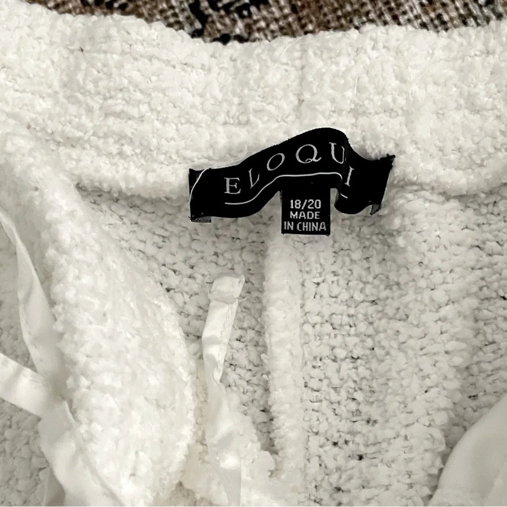 ELOQUII 18/20 Teddy Shorts in White - Women's